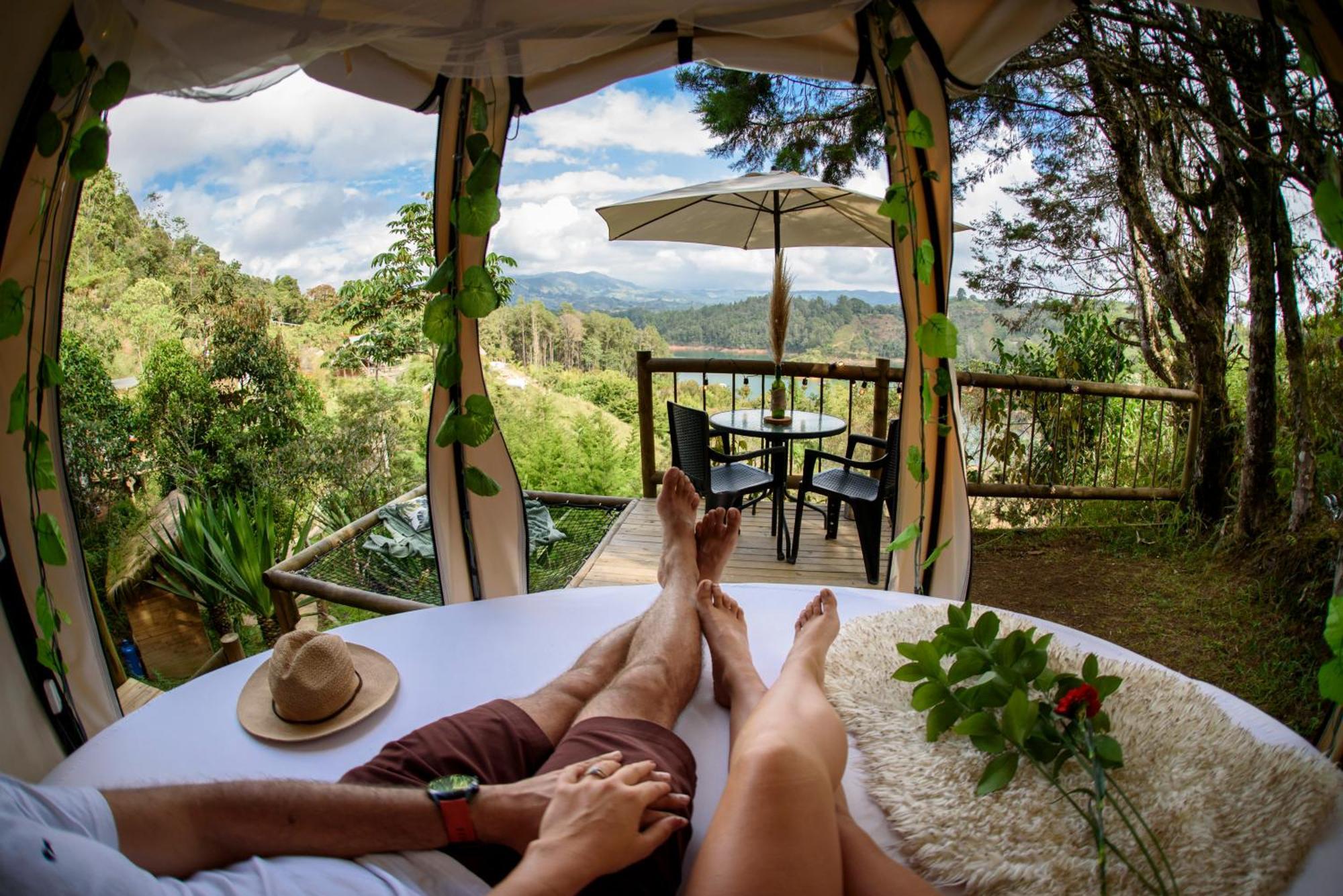 Levit Glamping - Hotel Guatape Penol (Adults Only) Екстериор снимка