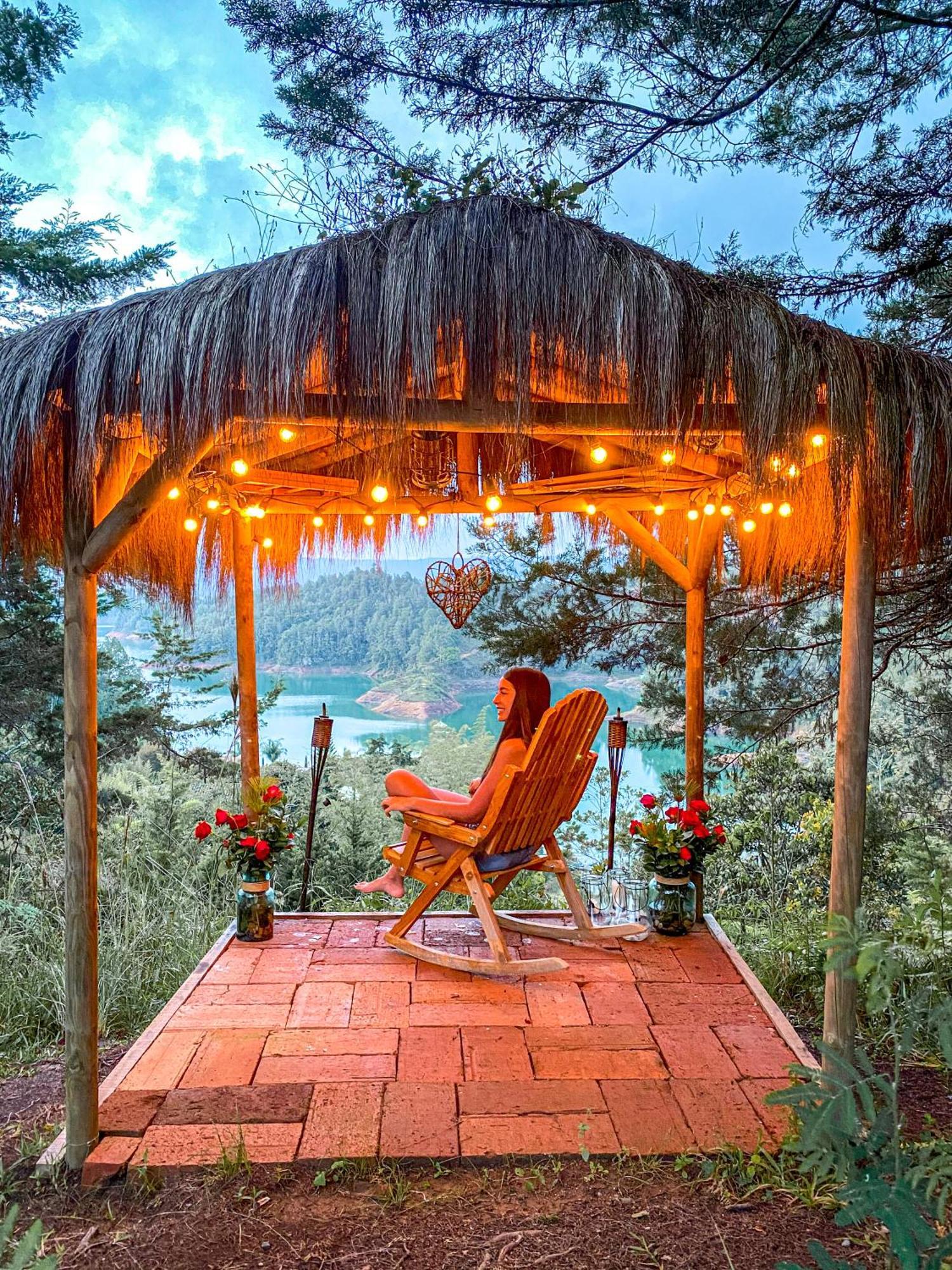 Levit Glamping - Hotel Guatape Penol (Adults Only) Екстериор снимка