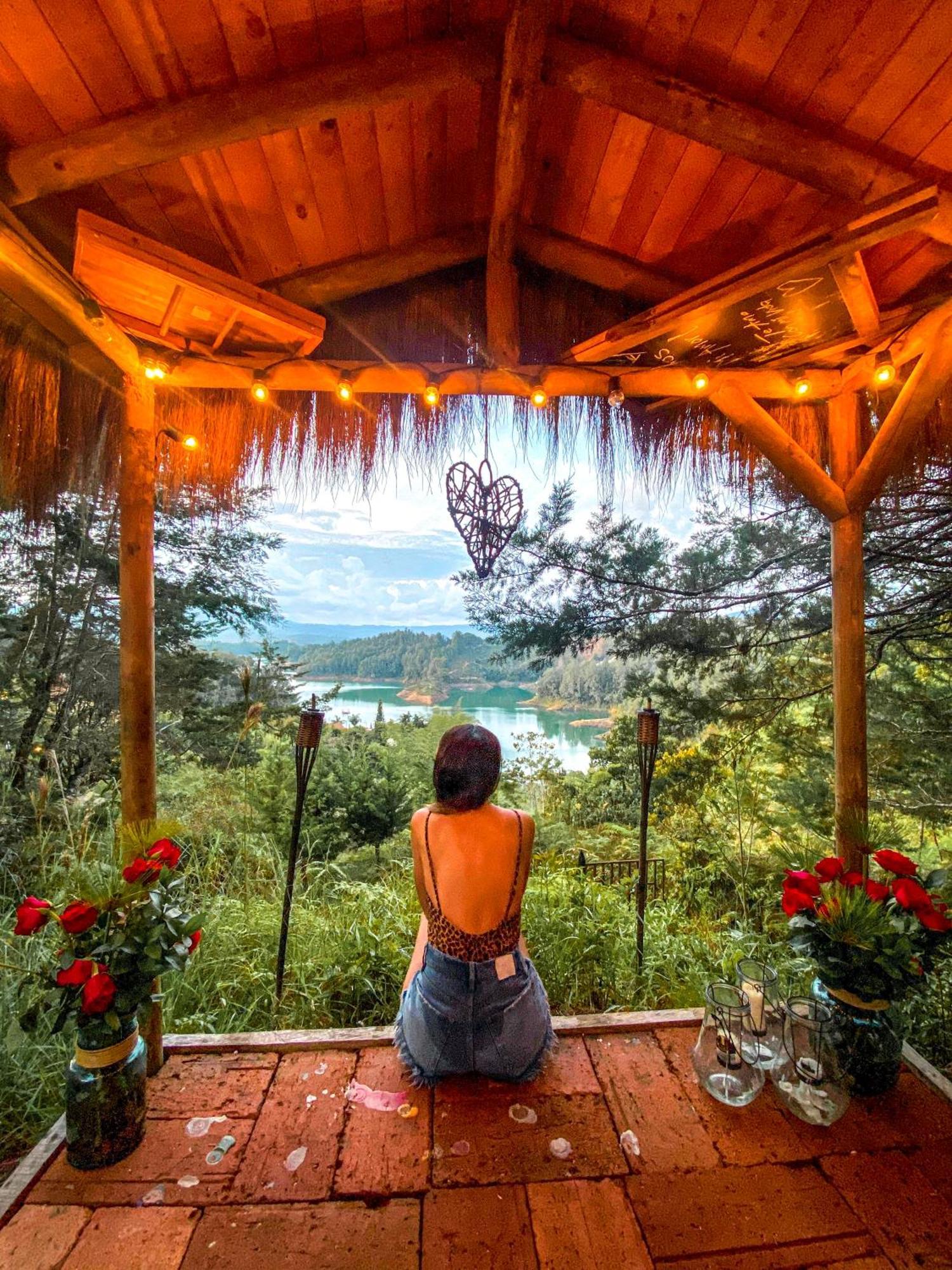 Levit Glamping - Hotel Guatape Penol (Adults Only) Екстериор снимка